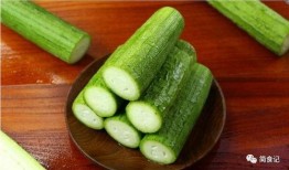 整天吃瓜现在瓜落在自己身上,从吃瓜群众到瓜落自尝的尴尬转变