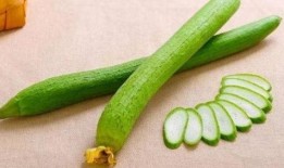 吃瓜会皮肤发黄吗,揭秘日常饮食与肌肤健康的关系