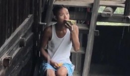 雨天吃瓜事件