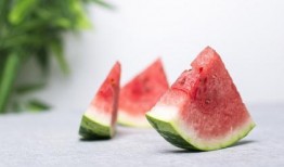 梦见吃老瓜吃,揭秘吃老瓜的神秘寓意