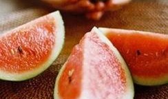 缠花吃瓜,揭秘古代宫廷中的雅趣生活