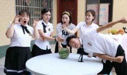 吃瓜看短剧,短剧笑料不断