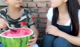 吃瓜碰见媳妇视频,甜蜜瞬间引网友热议