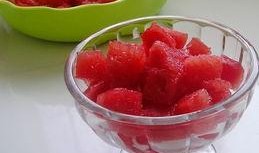 吃瓜冰沙声控,夏日吃瓜新潮流