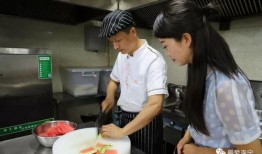 大厨吃瓜完整视频,揭秘美食背后的趣味故事