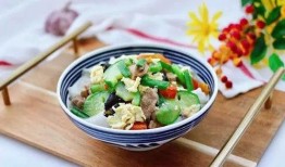 梦见吃面吃瓜,面瓜盛宴，揭秘潜意识中的美食诱惑