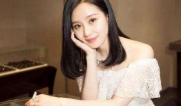 诗诗吃瓜,一场别开生面的美食盛宴