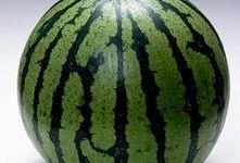 群内吃瓜,揭秘网络社交背后的趣味与争议