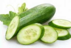 吃蜜瓜肚子胀气,揭秘吃蜜瓜肚子胀气之谜